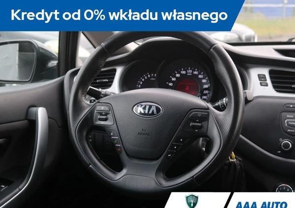 Kia Ceed cena 40000 przebieg: 133527, rok produkcji 2015 z Błaszki małe 232